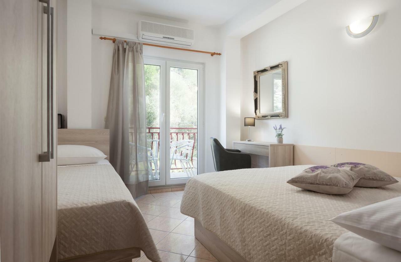 Vila Nela Tučepi Εξωτερικό φωτογραφία